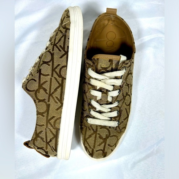 Calvin Klein Shoes - Calvin Klein Lace Up Gold and White Loafers Size 8 1/2 Women’s